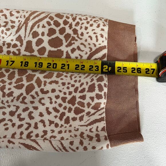 Ann Taylor Mixed Animal Print Boyfriend Button Up Cardigan Womens Size Medium - Picture 7 of 7